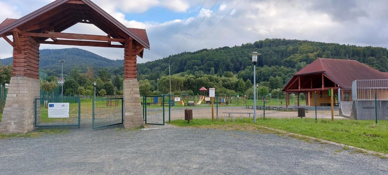 Dom Nad Zalewem Sosnowka Villa Buitenkant foto